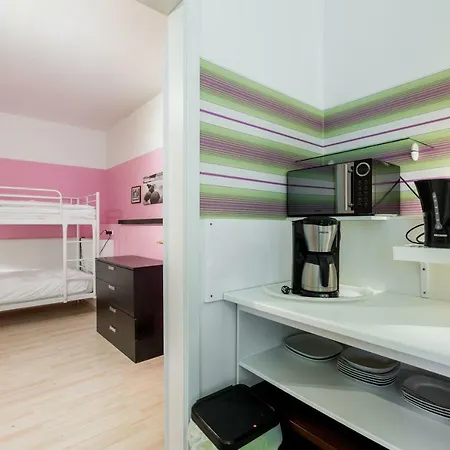 Apartment Modernes 2-zimmer-apartment In Kollwitzplatz-nahe Berlin
